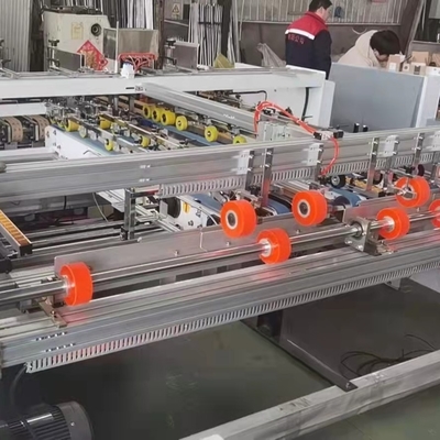 Gluer自動波形のカートン箱のホールダーおよび機械
