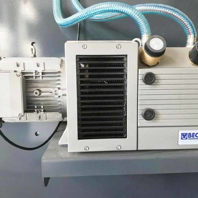 注文箱のペーパー波形の薄板になる機械30KW