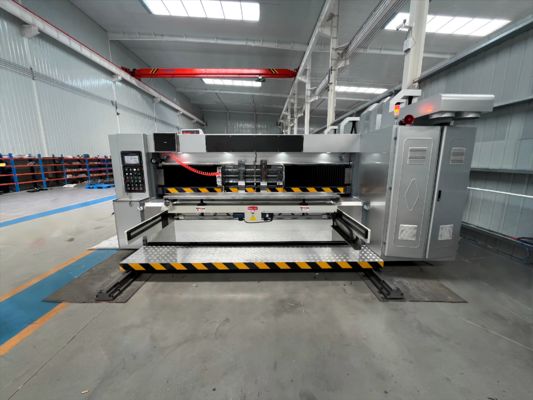 超大型 5000mm 波紋紙印刷 フレキシスロットリング 切断機