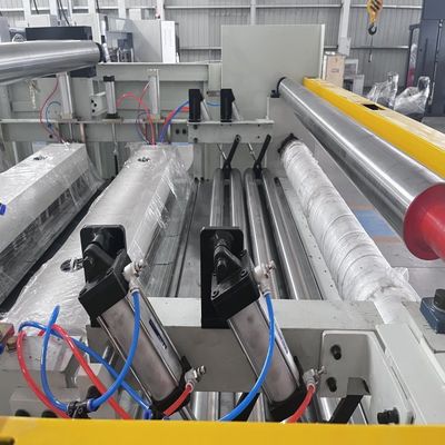 波紋板 ダウベ・ファッサー フローティングタイプ プレッシャープレート 生産ライン と 0.5 〜 0.6Mpa の空気圧