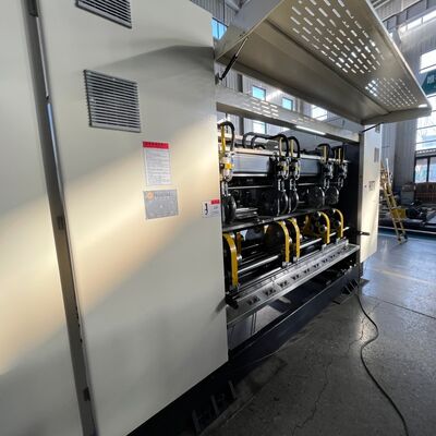 最大幅 2500mm オートフィード 薄刃スリッタースコア機 波紋板のための 精密切断とスコアアプリケーションのための理想的な