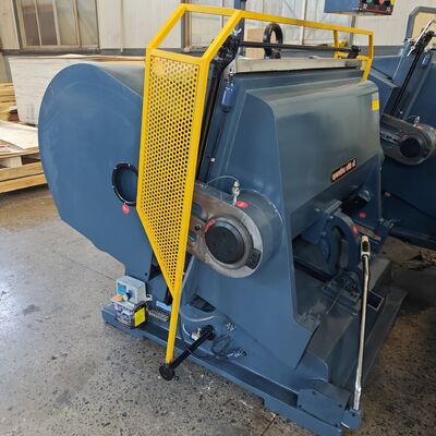 4つの保安部品 20±2 ストロークミンの速度と連続圧迫切断時間遅延モデル