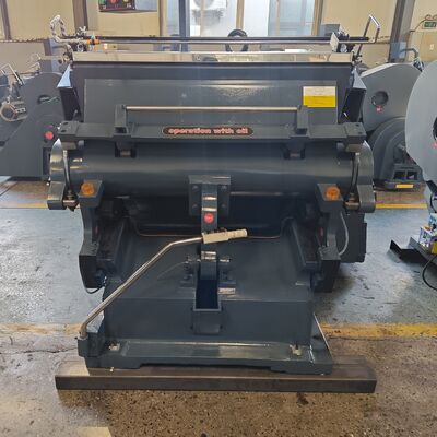 マニュアル 切断 クラシング マシン 波紋紙 カートン 切断 機械 電気 吸気 プレート ブレーキ フラッチ 理想的な 製造 カートン