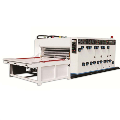 回転式型抜きの作成を用いるピザ箱 2 色の Flexo の印字機